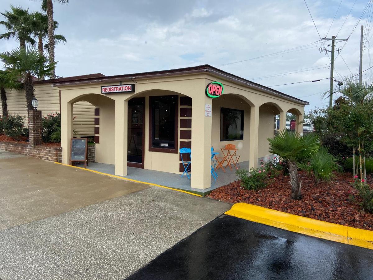 Savannah Inn And Suites Savannah Port Area Kültér fotó