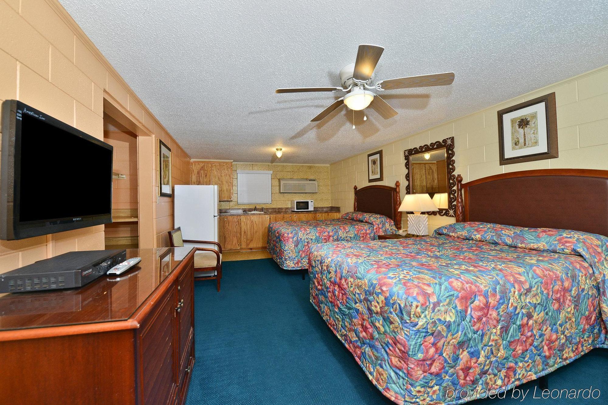 Savannah Inn And Suites Savannah Port Area Kültér fotó